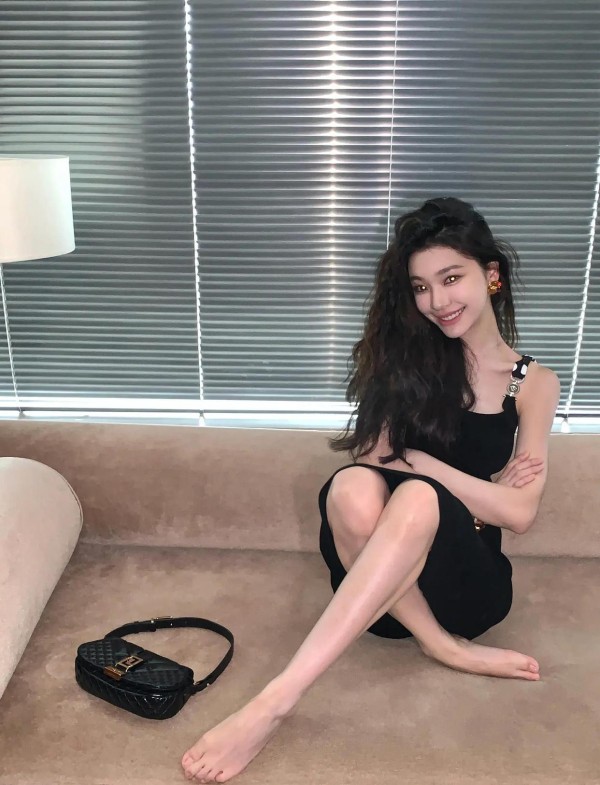 马思唯疑似新恋情，新女友照片曝光，美美哒