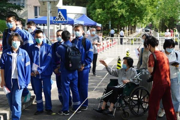 高考加油!2022年全国高考开考,多部门为千万考生保驾护航,你关心的高考问题在这里都能找到答案!