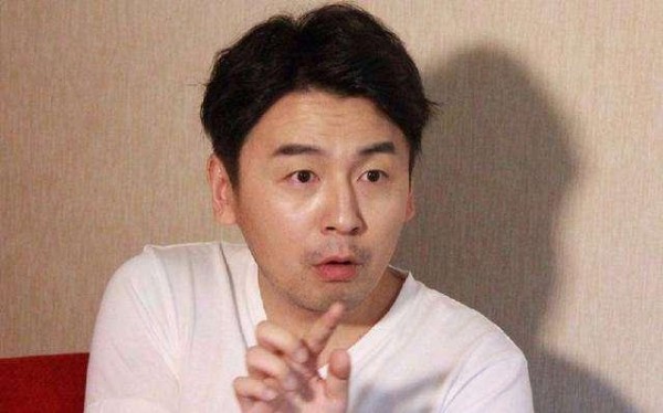 问朱一龙和金瀚爆红感想，金瀚很实诚，龙哥一句话隐藏无尽心酸