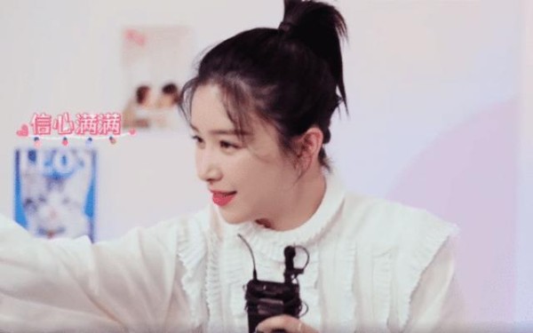 给张若昀陈伟霆打电话不接，给张子枫发消息被删好友，人缘这么差