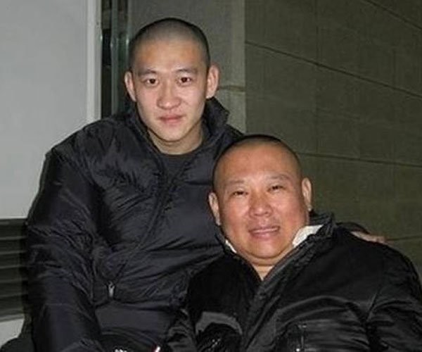 曹云金和郭德纲是怎么回事 家丑不可外扬德云社丢人的事太多