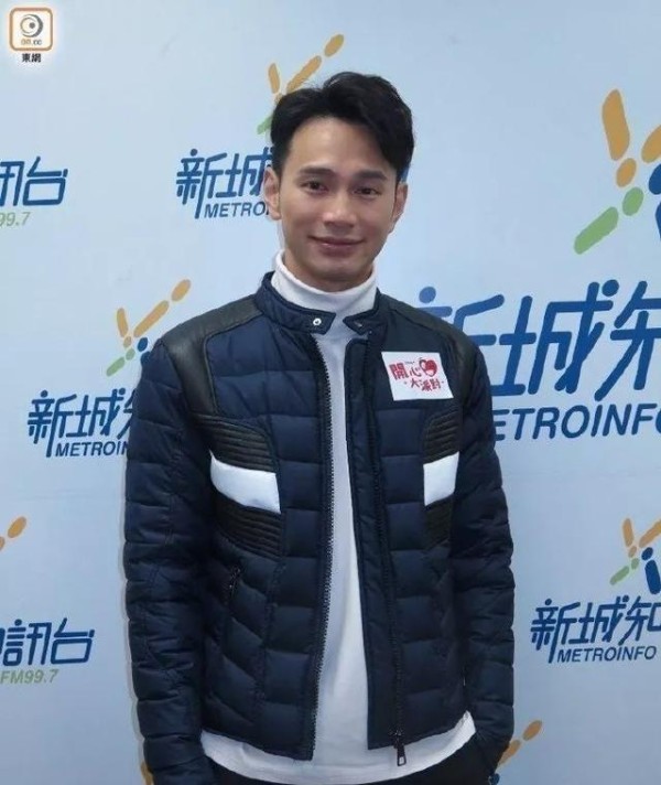 靠陈炜克服食田鸡!王梓轩:望着她什么都甜
