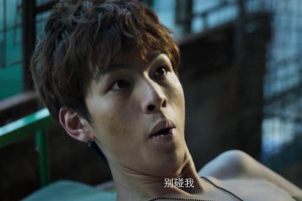 破冰行动伍仔和水伯什么关系 他们纯属路人 影视剧情
