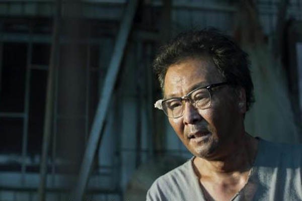 破冰行动伍仔和水伯什么关系 他们纯属路人 影视剧情