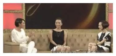 王珞丹一直不愿告诉别人，朱丹是自己姐姐，这对姐妹家庭关系复杂