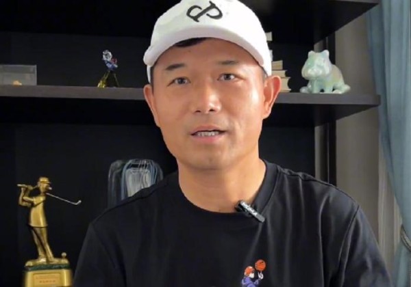 邓刚携团队退赛，无论输赢都口碑崩塌，合同在身，本届还要参加