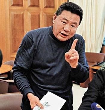 香港富豪刘銮雄评甘比: 相识15年不贪我财, 如果在成熟点就好了