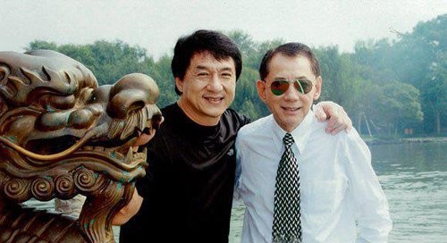 杨受成和成龙的关系 杨受成大哥是成龙