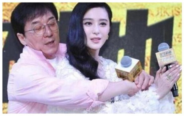 成龙私德备受质疑，人缘为何那么好？刘亦菲的评价一针见血