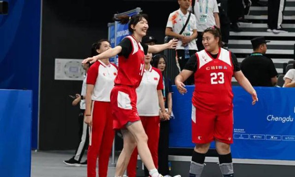 张子宇：中国女篮未来的明星中锋