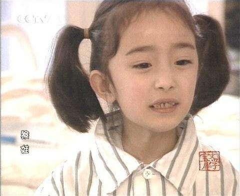女明星小时候照片，杨幂可爱，杨紫让人满怀大笑
