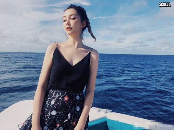 李雨桐公布恋情