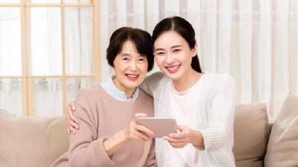 破解婆媳关系紧张：构建和谐家庭的8大策略与小妙招