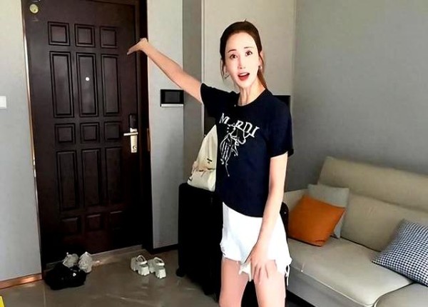 在中国狂赚100亿，回韩国住46亿豪宅，李多海生活曝光！