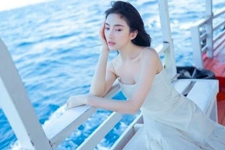 可凡（刘思伶）写真