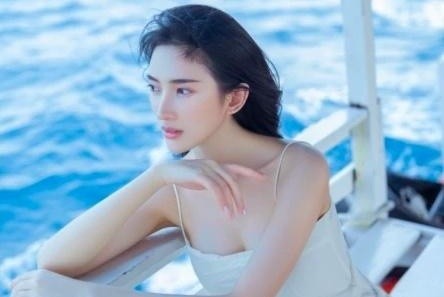 可凡（刘思伶）写真