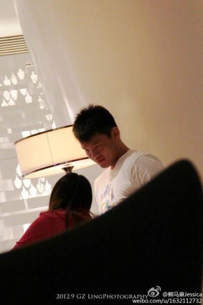 长得丑还出轨？王迅发声疑承认婚内出轨：两任妻子都是重要的人