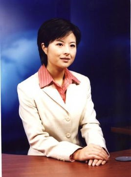 张泉灵老公李铁前妻 爱与笑声:央视一姐张泉灵与李铁的婚姻