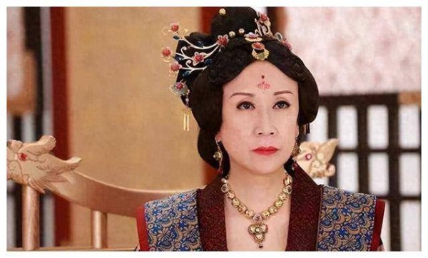 TVB实力戏骨邀请视帝加盟开唱，曾传死讯，依然单身！