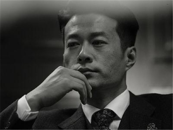 谭凯现实中老婆苏青图片感情经历遭扒,谭凯为什么不结婚是同志吗