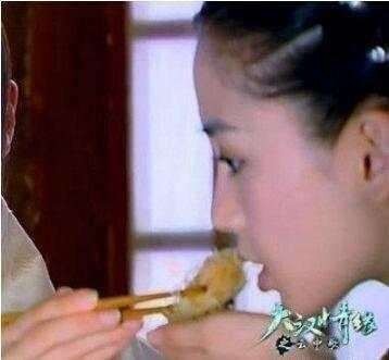 杨颖与杨紫敬业差距有多大?