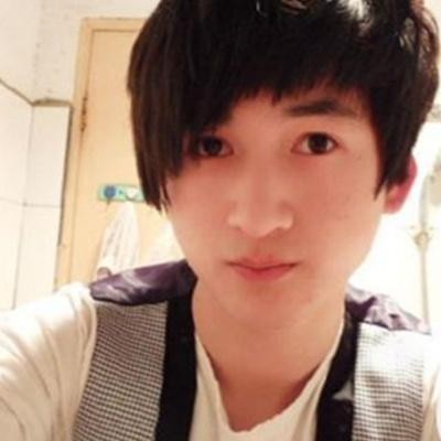 英雄联盟小智10年，各位大咖捧错场，小智宣布要公布一个大秘密