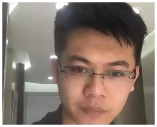 LOL小智为何与碧哥越走越远？小智：和钱没关系，而是因为一段话