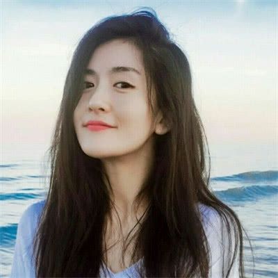 娱乐圈来自四川的4位明星，谢娜垫底戚薇第二，第一很少有人知道