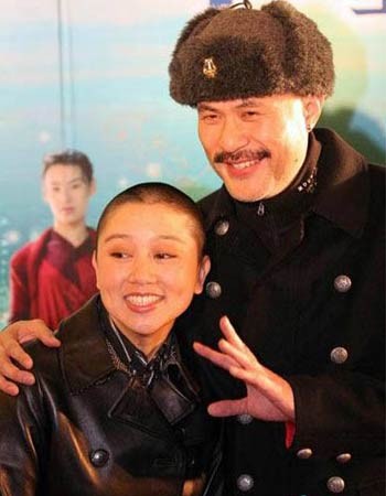 10大丑男明星娶美女老婆的绝招(组图)