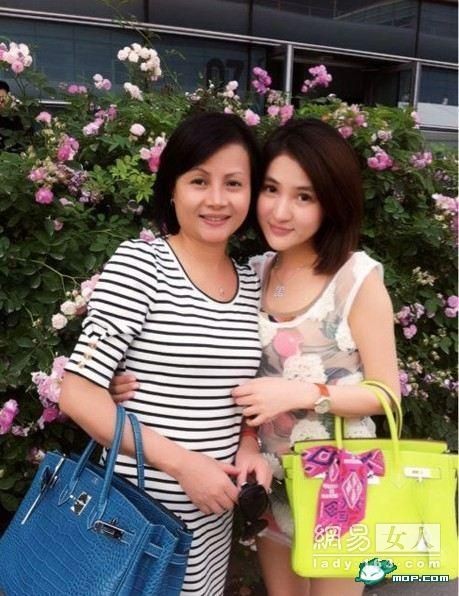 女星砸70万英国买A货包 爱马仕还有没有真包了？