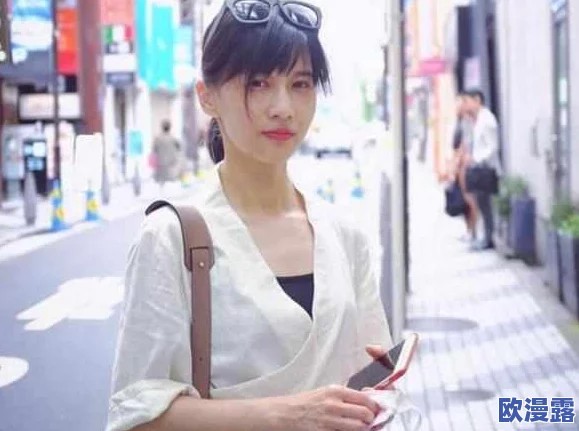 朱可儿：从网络红人到时尚界新星，她的成长与挑战引发广泛关注，未来发展备受期待