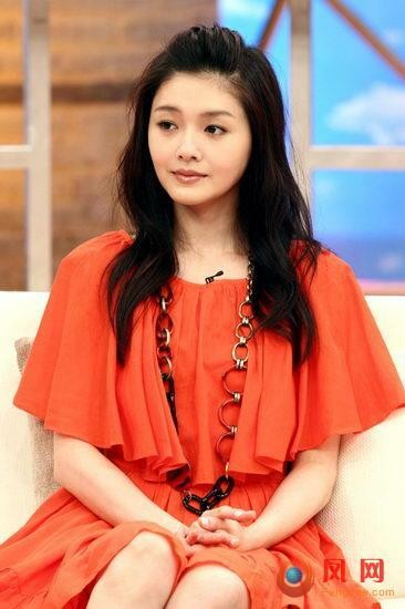 大S誓死捍卫美容大王尊严：我的下巴没动过