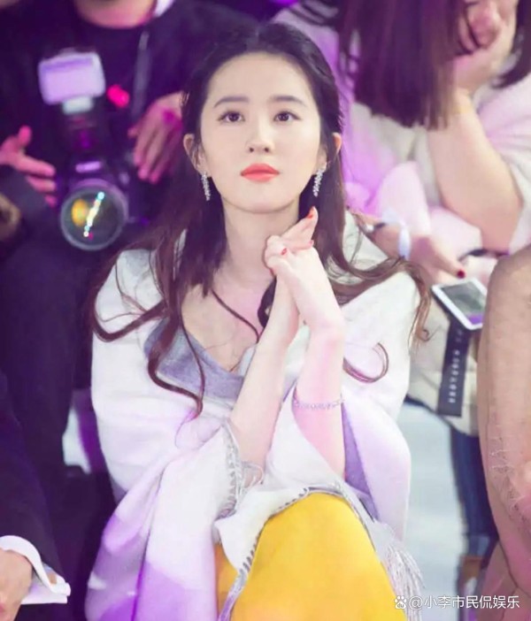 刘亦菲为什么是美国国籍？