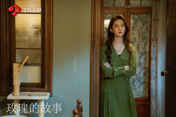 《玫瑰的故事》刘亦菲：带着未知和好奇去演绎黄亦玫丨角色