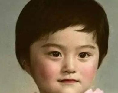 这些明星小时候的照片，杨幂和杨紫的一眼就认出来，她的要看气质