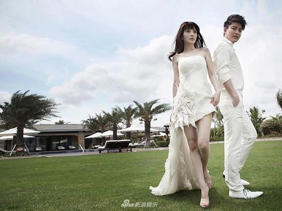 贾乃亮回应“李小璐出轨”曾经甜蜜如今何去何从