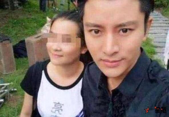 贾乃亮被曝新恋情