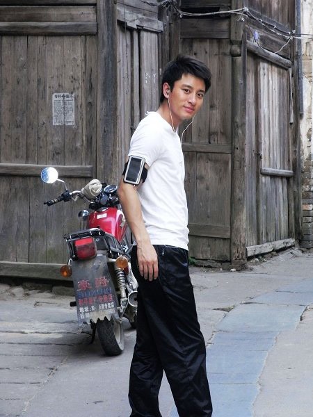 欣赏贾乃亮相片 一个不断晋升的男人