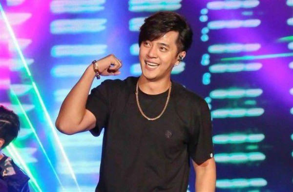 台湾天王级爱国艺人疑经济状况堪忧，变卖豪车后还为河南捐款50万