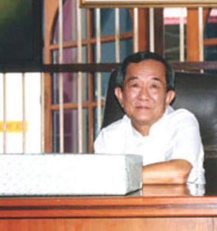 “白龙王”可预知未来，为何面对张国荣，却称“帮不了，命薄”？