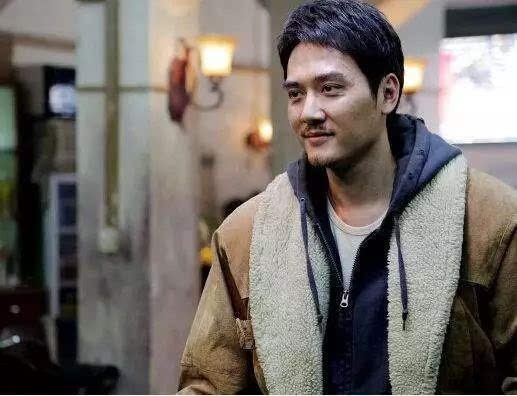 赵丽颖闪婚原因首次曝光，不是怀孕，也不是因为爱情