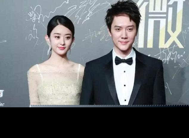 冯绍峰为赵丽颖停掉所有工作，专心在家陪妻子，洗掉渣男称号！