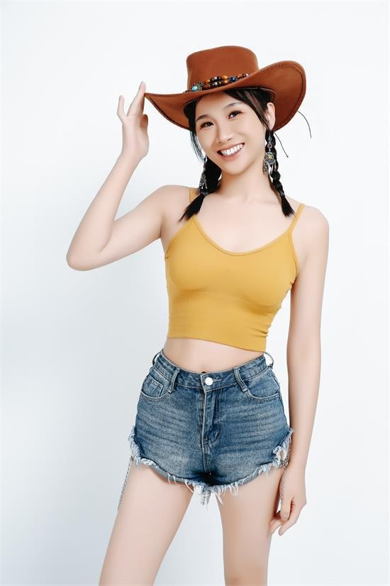 你不知道的时尚女神历晓芳，颠覆你的潮流认知！
