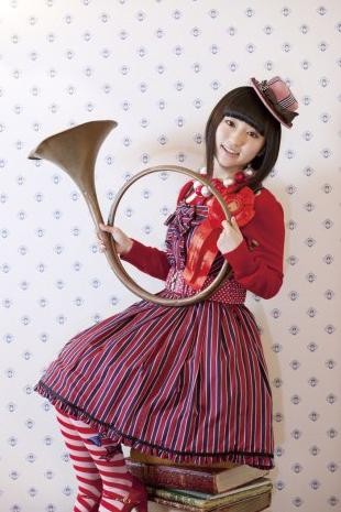《魔法少女小圆》悠木碧 歌手出道