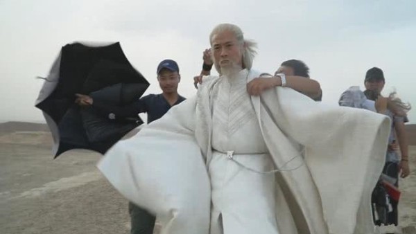 娱乐圈版“我爸是李刚”：17岁想拍戏，老爸立马找来4位影帝抬轿