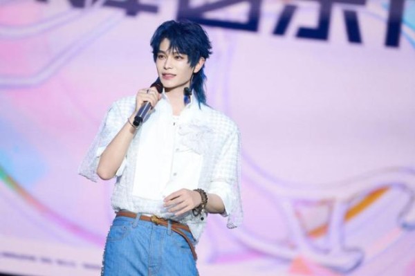 演员扎堆音乐节是流量自嗨吗 跨界尝试引争议
