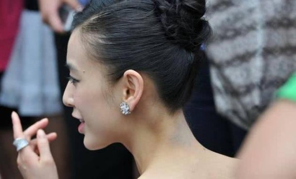 娱乐圈成纹身重灾区，马赛克已经out了，湖南台的后期真是牛