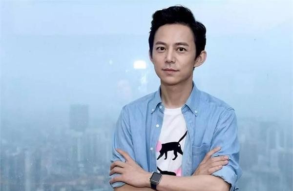 明星也买粉？何炅胡歌等均上榜！她的七千万粉丝竟有六千万是僵尸
