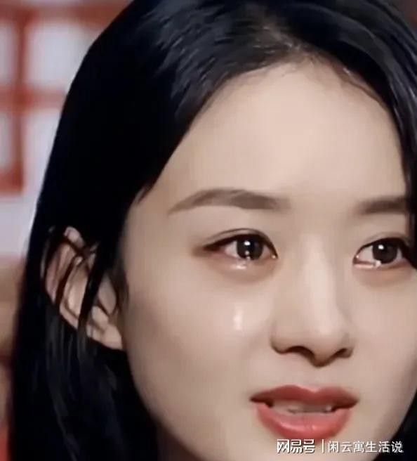 终于瞒不住了，赵丽颖被前经纪人曝光私生活