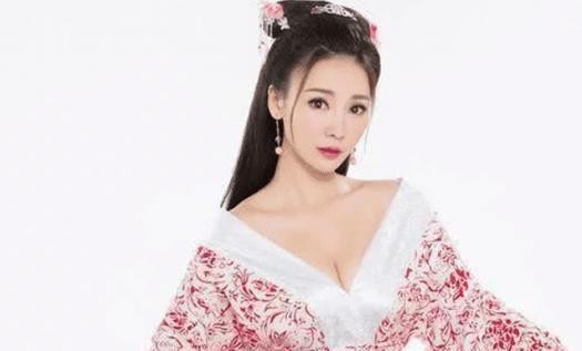 如果明星没当明星：柳岩毛不易杨千嬅是护士，赵雅芝的职业很高级